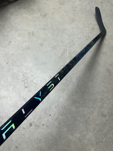 75 Flex Custom P88 Senior True Catalyst 9x Left Hand Hockey Stick Pro Stock (Used)