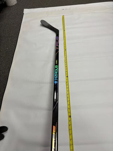 Junior True HZRDUS ARC Left Hand Hockey Stick T28 40 Flex (New)