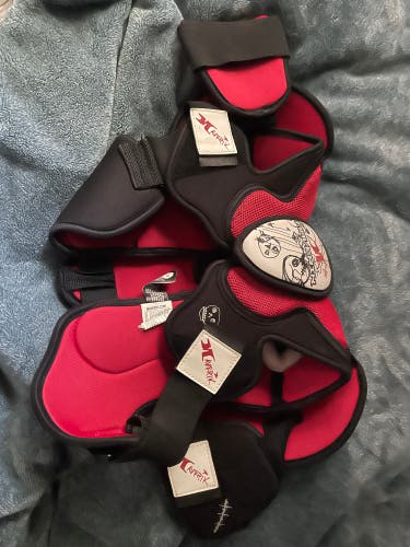 Youth Youth Maverik Shoulder Pads (New)