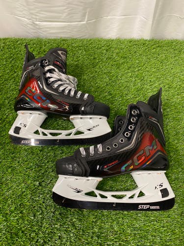 CCM JetSpeed FT8 Pro Hockey Skates 7 | Senior sized (263mm)