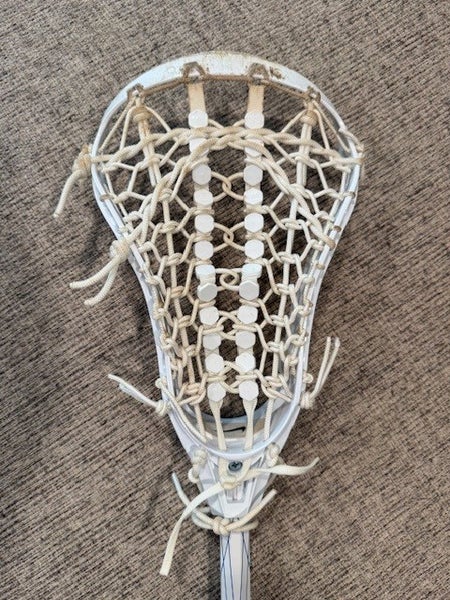 Girls Nike Victory Lacrosse Stick - Lightly used - Good Condition!