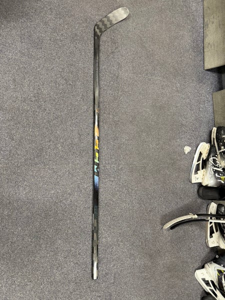 Senior CCM Ribcor Trigger 10 Pro Right Handed Hockey Stick P28M 65 Flex Chrome (New)