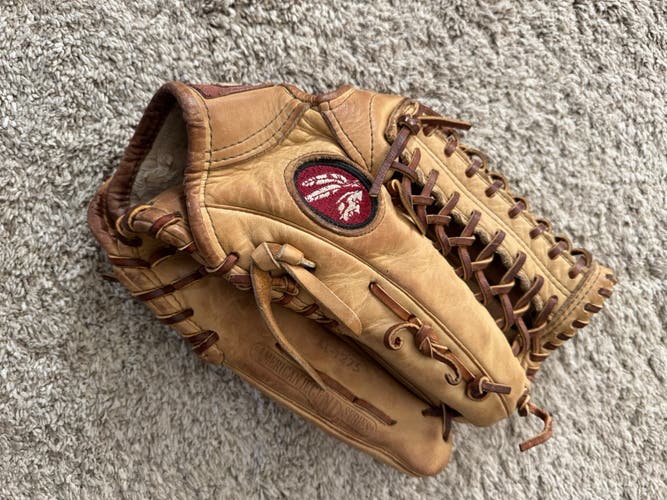 Nokona A-1275 RH Baseball Glove 12.75" (Used)