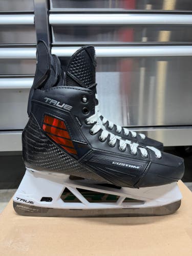 True Custom SVH Pro Skate Size 10 Regular Width (New) NHL Prostock