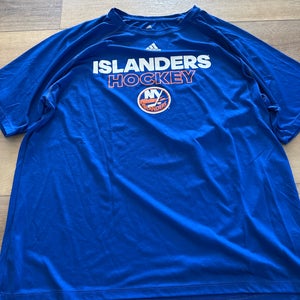 New York Islanders XL Men's Adidas Shirt (Used)