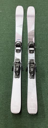 Womens Blizzard Black Pearl 88 Skis with Tyrolia Attack 11 Demo Bindings- Size 152 (Lightly Used)