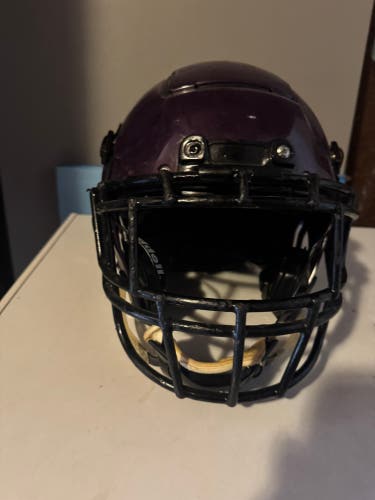 Adult Extra Large Schutt F7 Helmet (Used)