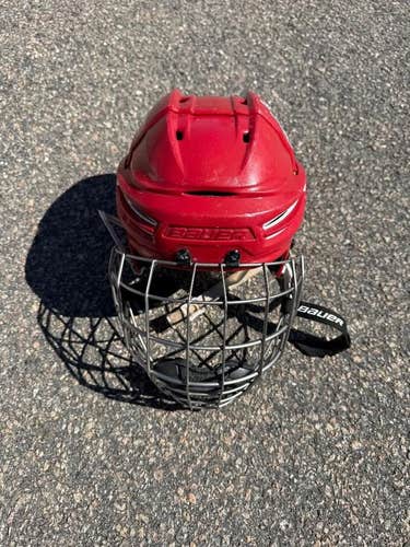 Small Bauer Re-Akt 100 Helmet (Used)
