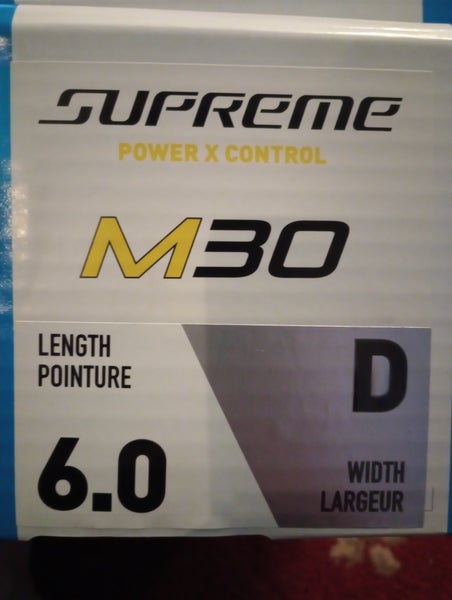 Black 2025 Bauer Supreme M30 Hockey Skates Regular Width 6 (New)
