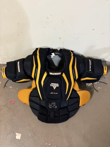 XL Vaughn Ventus SLR Goalie Chest Protector (Used)