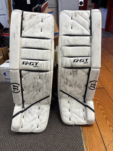 33" Warrior Ritual GT Goalie Leg Pads (Used)