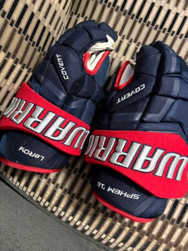 Columbus Blue Jackets 14” Warrior covert gloves + Reebok Red practice jersey size 58 (package deal)