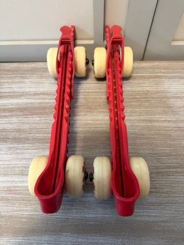(Used) Rollergard Skate Covers