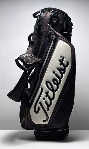 Titleist Mini Staff Stand Bag Black 4-Way Divide Dual Strap Golf Bag