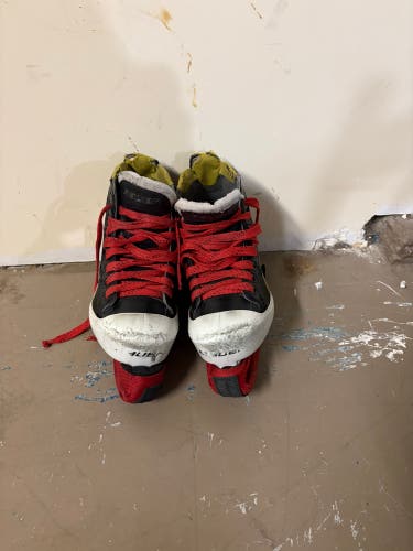 2010 Bauer Supreme One60 Hockey Goalie Skates Size 3 (Used)