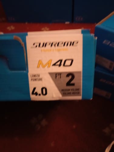 Black 2025 Bauer Supreme M40 Hockey Skates Regular Width Size 4 (New)
