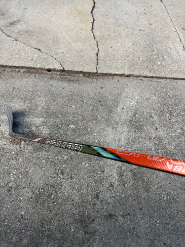 Pro Stock Bauer Proto2 Right Handed Hockey Stick P90 82 Flex