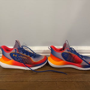 Kelsey Plum Under Armour Basketball Shoes (Used)