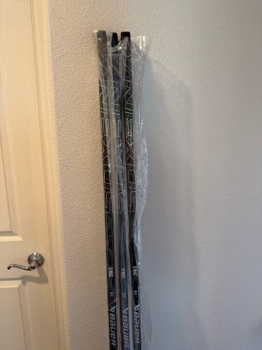 Senior Bauer Nexus Tracer Right Handed Hockey Stick P92M 87 Flex Pro Stock (New)