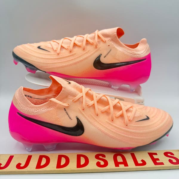 Nike Phantom GX 2 Elite FG Soccer Cleats Prism Pack Pink  display picture 2