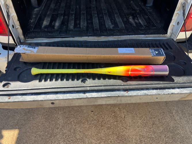 2026 Easton Hype Fire Composite BBCOR Certified Bat (-3) 29 oz 32" (New)