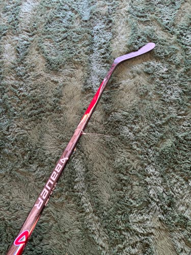 New Senior Bauer Vapor Flylite Hockey Stick RH P92 70 Flex | 66"