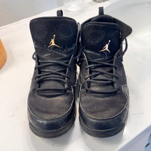 Black Unisex 7Y (Big Kids / Youth) Youth Air Jordan Shoes (Used)