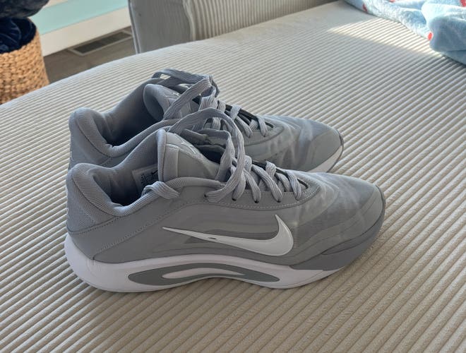 Women's Size M 7.5 (W 8.5) Nike Shoes (New)