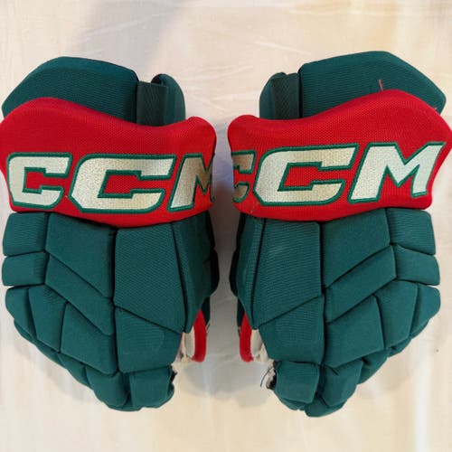 CCM Tacks HGTK Pro Stock Hockey Gloves 14” Green WILD 8404