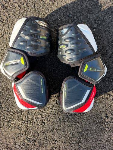 Senior Medium Bauer Vapor Hyperlite Elbow Pads (Used)