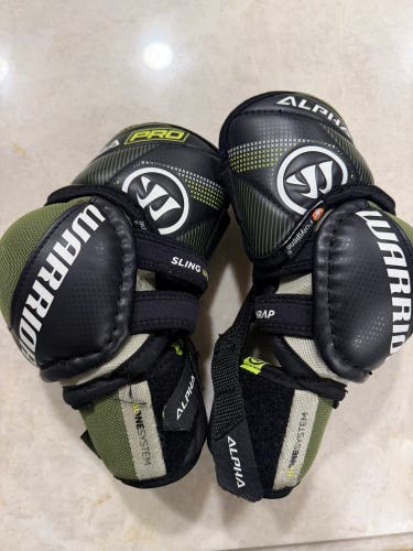 Junior Small Warrior Alpha Pro Elbow Pads (Used)