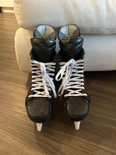 Used Bauer Vapor Hyperlite 2 Hockey Skates Pro Stock 7