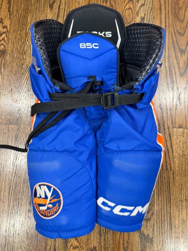 Junior Small CCM 85C Hockey Pants (Used)