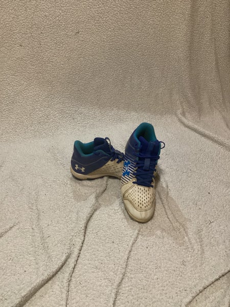 Blue Men's Size M 11.5 (W 12.5) Youth Under Armour Low Top Molded Cleats (Used)