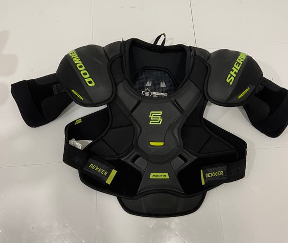 Sherwood Rekker MORPH 2 Hockey Player Shoulder Pads