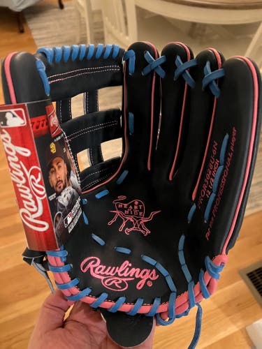 2025 Rawlings Heart of the Hide RH Outfield Baseball Glove 12.5" (New)