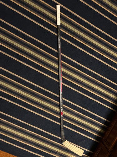 Signed Game-Used Patrick Kane Stick(2013)