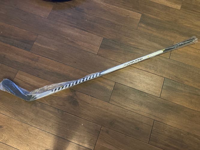 P91A! (NEW) WARRIOR AX1 Hockey stick pro stock RH