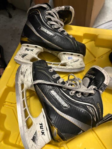 Bauer Supreme Hockey Skates (Used)