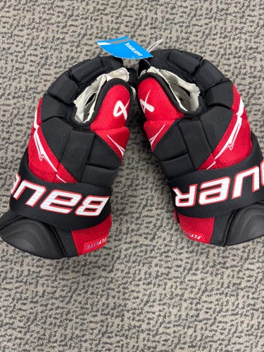 Bauer Vapor Flylite Gloves 15" (New)