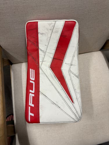 True Catalyst PX3 Goalie Blocker - Red/White