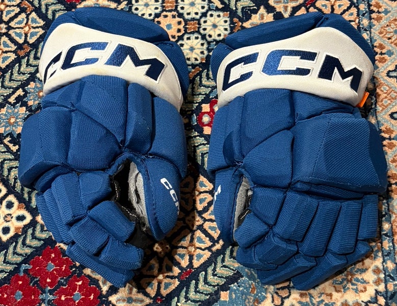 Game Used Blue CCM HGPJSPP Pro Stock Gloves Colorado Avalanche 13”
