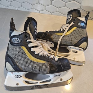Easton Z-Air Hockey Skates 6 (Used)
