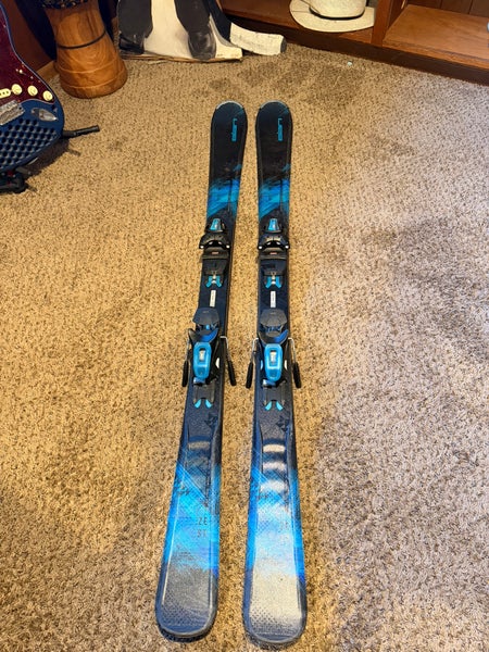 Elan Zest QT 152 cm All Mountain Skis (Used) with poles