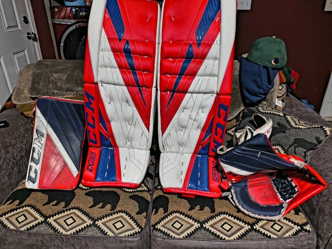 34" 2019 CCM Extreme Flex 4 Regular Goalie Full Set Pro Stock (Used)