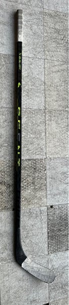 Intermediate Bauer AG5NT Left Hand Hockey Stick P92 65 Flex (Used)