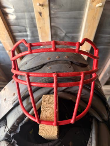 Youth Schutt Vengeance A11 Facemasks