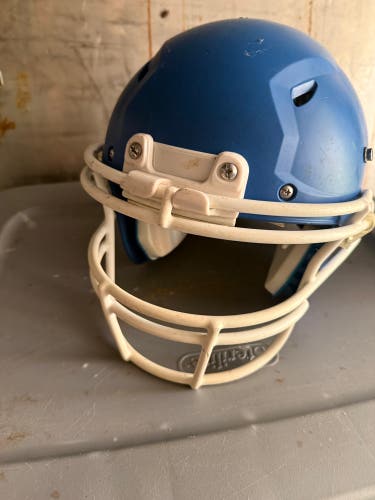 EXPIRED Youth Large Schutt Youth Recruit hybrid Helmet