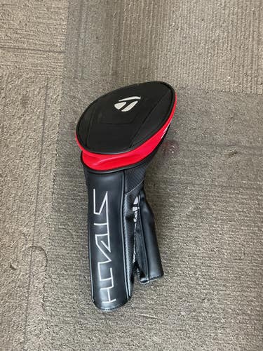 Used Taylormade STEALTH HEADCOVER Golf Accessory Black 11614-S000233767