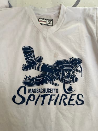 Youth Hockey Spitfires Jersey Size Large -xl